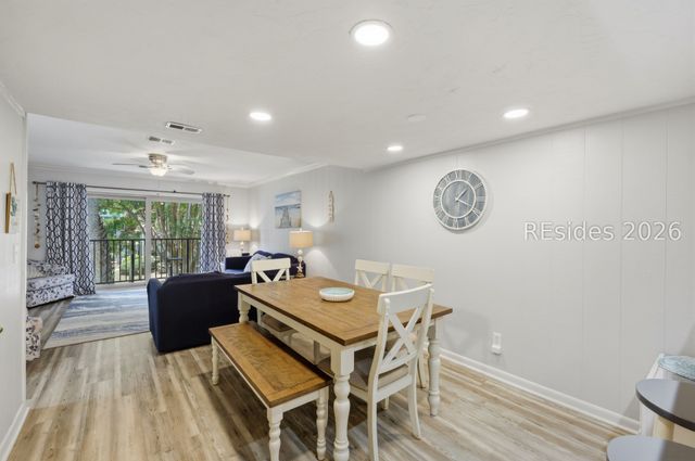 26 S Forest Beach Dr Apt 66, Hilton Head Island, SC 29928