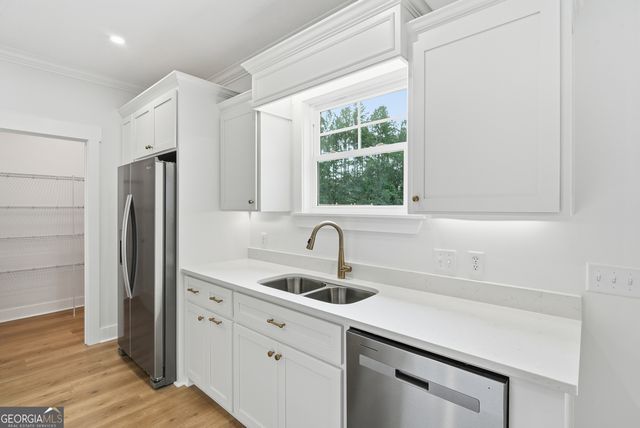 217 Sweetwater Boulevard, Brunswick, GA 31525