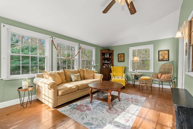 350 Elm Street, Halifax, MA 02338