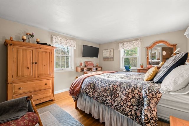 350 Elm Street, Halifax, MA 02338