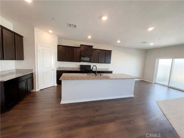 16818 Desert Willow Street, Victorville, CA 92394