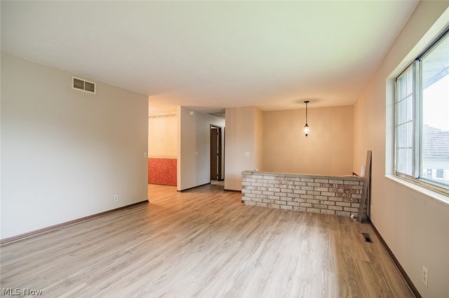 417 57th Street, Vienna, WV 26105
