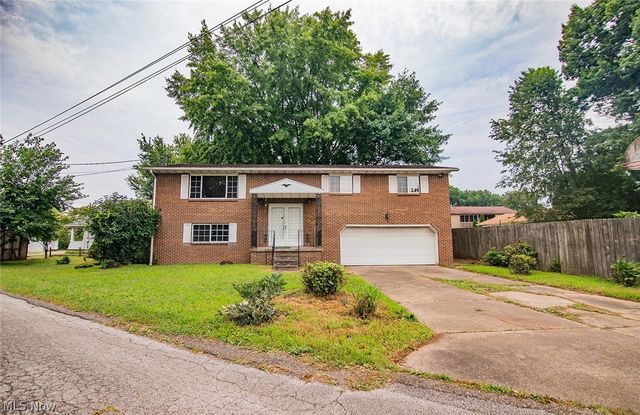 417 57th Street, Vienna, WV 26105