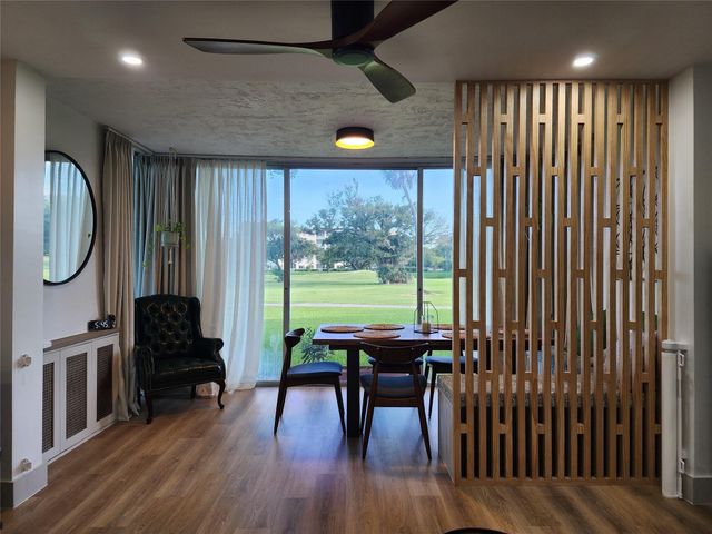 3700 Oaks Clubhouse Drive 103, Pompano Beach, FL 33069