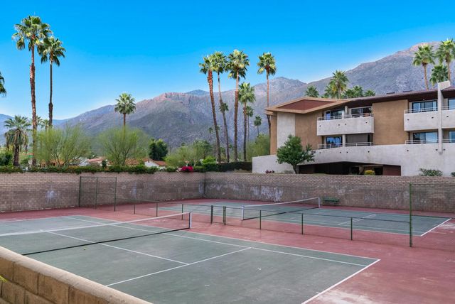 471 S Calle El Segundo C13, Palm Springs, CA 92262