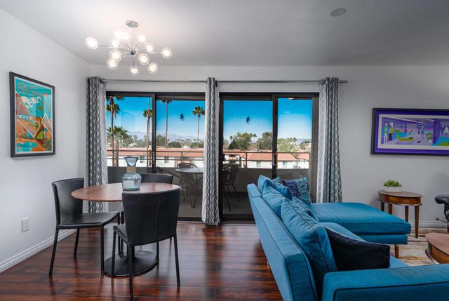 471 S Calle El Segundo C13, Palm Springs, CA 92262