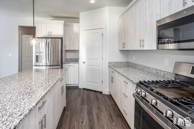 1159 S 4350 W, West Point, UT 84015