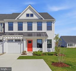 24015 MIDDLETON DR, Selbyville, DE 19975