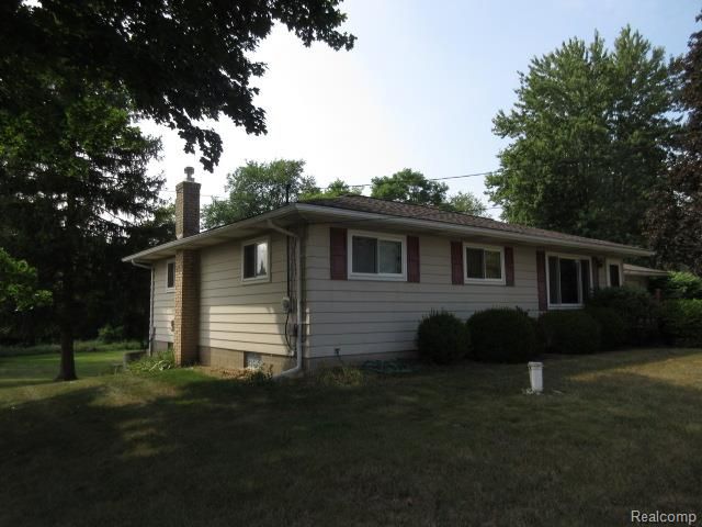 319 Sherman Court, Ortonville, MI 48462