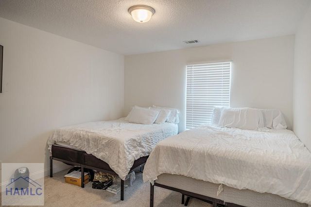 158 Legacy Lane, Hinesville, GA 31313