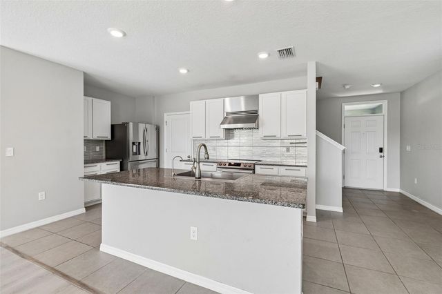 16734 TRITE BEND STREET, Wimauma, FL 33598