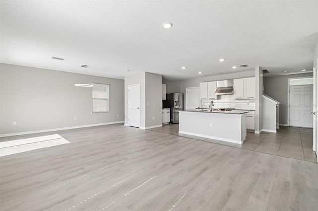 16734 TRITE BEND STREET, Wimauma, FL 33598