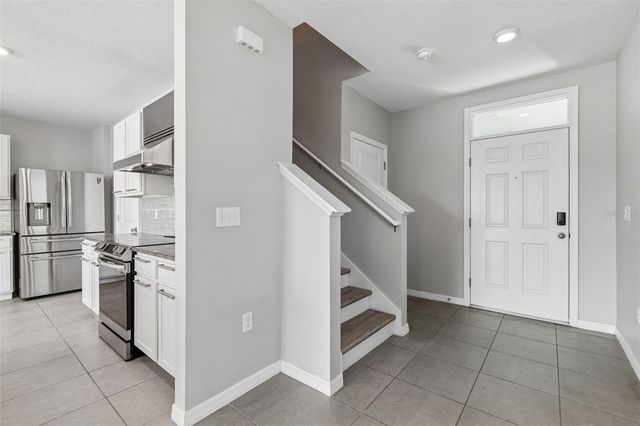 16734 TRITE BEND STREET, Wimauma, FL 33598