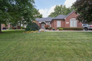 11215 Wilshire Drive, Shelby Twp, MI 48315