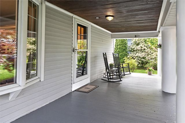 273 Dorchester Road, Rochester, NY 14610