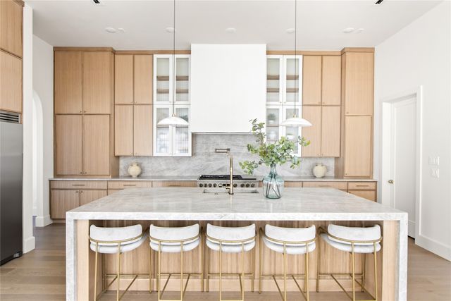 7330 Casa Loma Avenue, Dallas, TX 75214