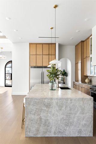 7330 Casa Loma Avenue, Dallas, TX 75214