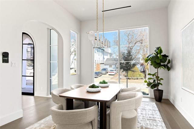 7330 Casa Loma Avenue, Dallas, TX 75214