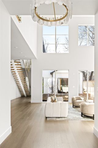 7330 Casa Loma Avenue, Dallas, TX 75214