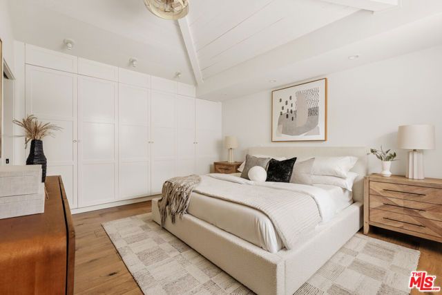 5887 W 77th Place, Los Angeles, CA 90045