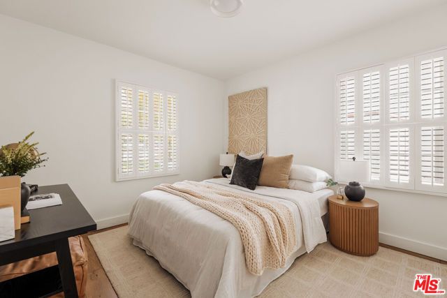 5887 W 77th Place, Los Angeles, CA 90045