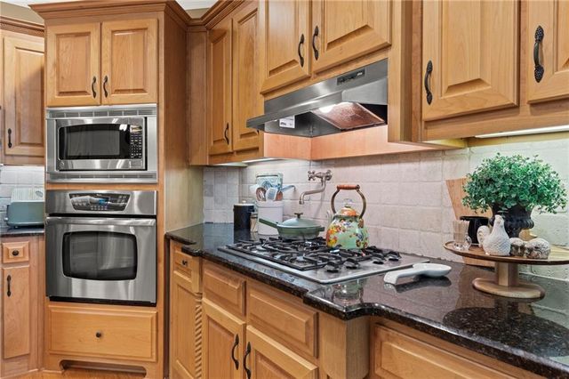 235 Chandler Walk, Loganville, GA 30052