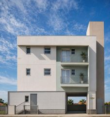 1224 NW 59, Miami, FL 33142