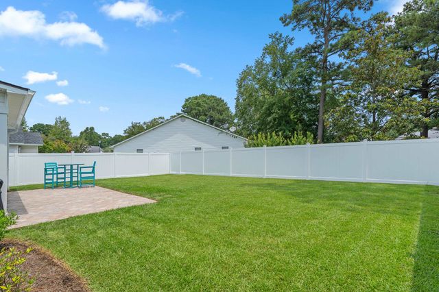9655 Kings Grant Dr., Murrells Inlet, SC 29576