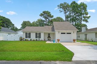 9655 Kings Grant Dr., Murrells Inlet, SC 29576