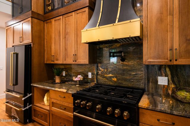 3259 Lake Shore Drive 4, Lake George, NY 12845