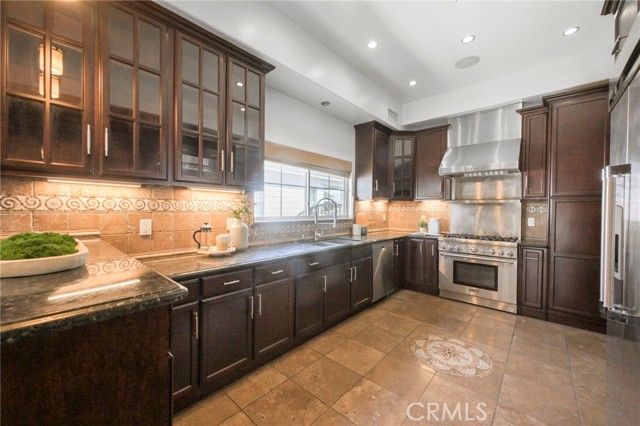 33 Elm Street, Alhambra, CA 91801