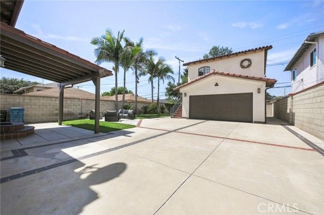 33 Elm Street, Alhambra, CA 91801