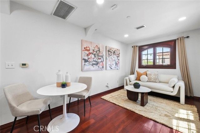 33 Elm Street, Alhambra, CA 91801
