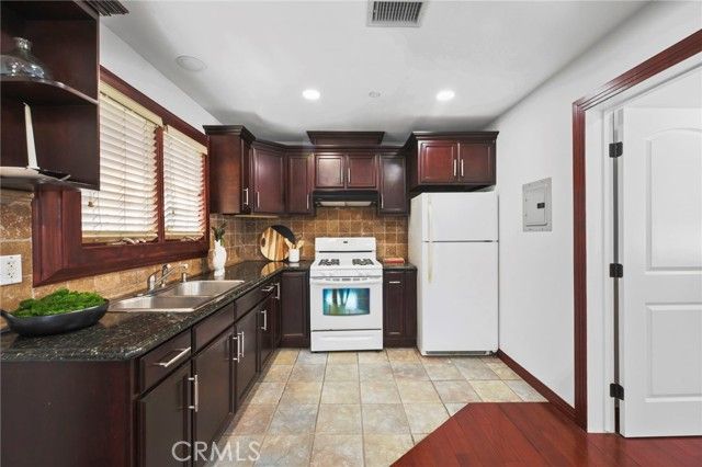33 Elm Street, Alhambra, CA 91801