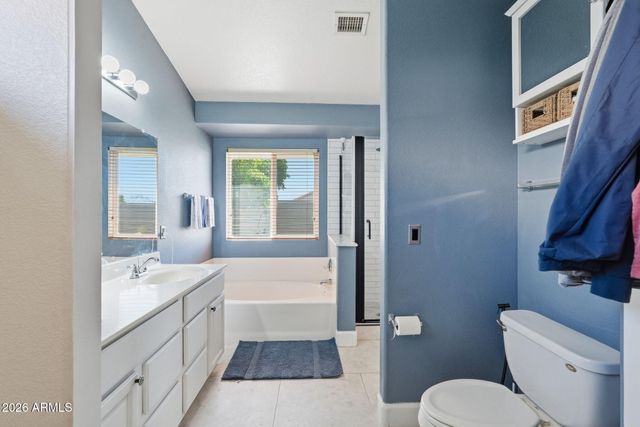 7733 E Decatur Circle, Mesa, AZ 85207