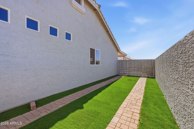 7733 E Decatur Circle, Mesa, AZ 85207