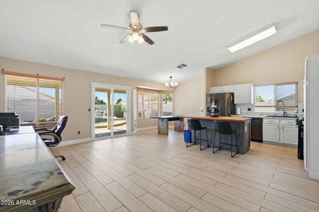 7733 E Decatur Circle, Mesa, AZ 85207