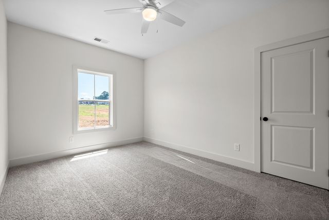 178 Dewberry Ct, Clarksville, TN 37042