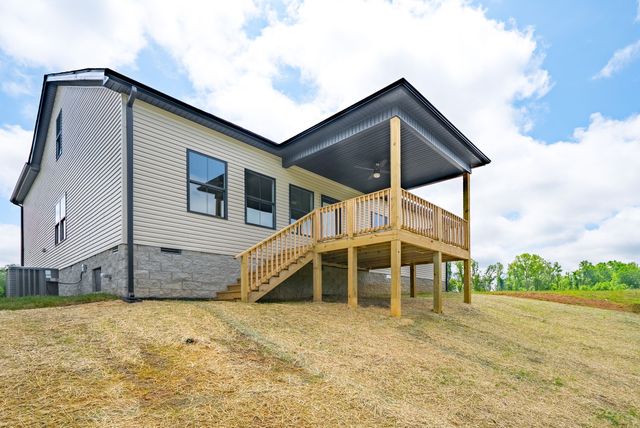 178 Dewberry Ct, Clarksville, TN 37042