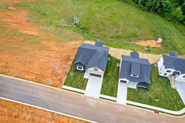 178 Dewberry Ct, Clarksville, TN 37042