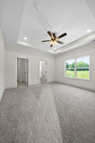 178 Dewberry Ct, Clarksville, TN 37042