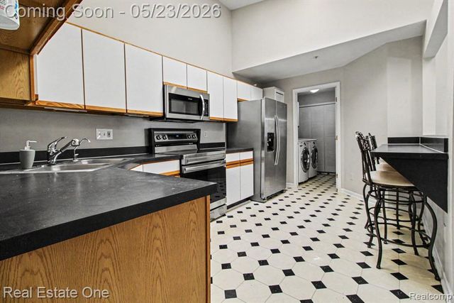 49738 Plymouth Way 81, Plymouth, MI 48170