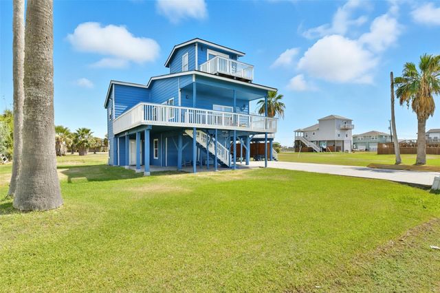 3917 3rd Street, Galveston, TX 77554