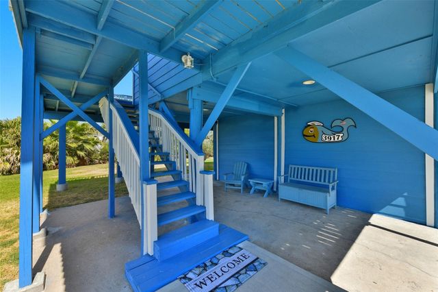 3917 3rd Street, Galveston, TX 77554