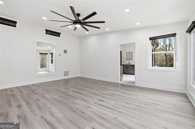 9785 La View Circle, Roswell, GA 30075