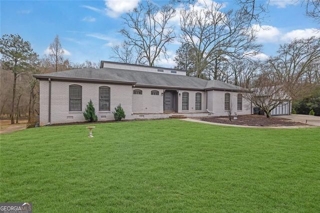 9785 La View Circle, Roswell, GA 30075