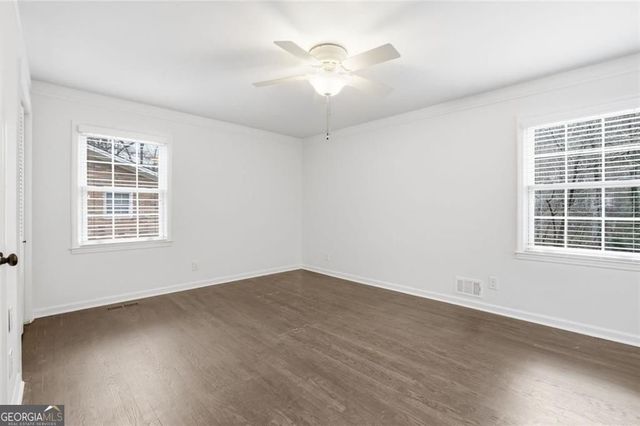 9785 La View Circle, Roswell, GA 30075