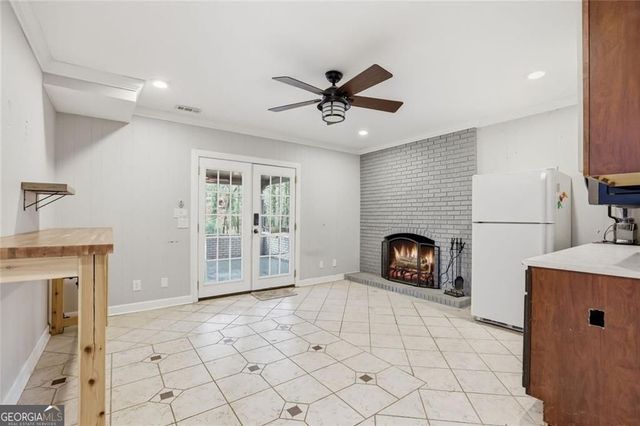 9785 La View Circle, Roswell, GA 30075