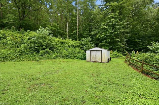 3439 NC Highway 89 E, Walnut Cove, NC 27052