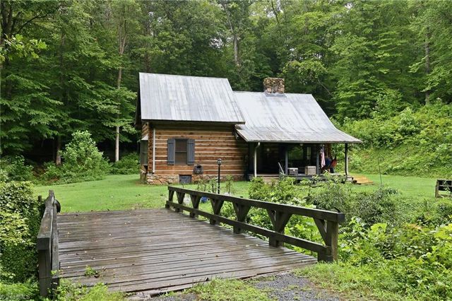 3439 NC Highway 89 E, Walnut Cove, NC 27052